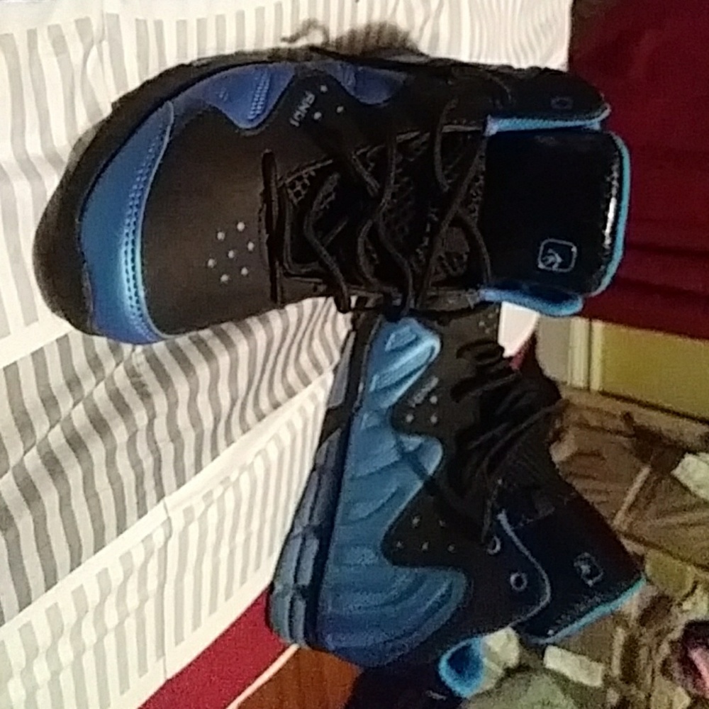 And 1s - Picture 3 of 5
